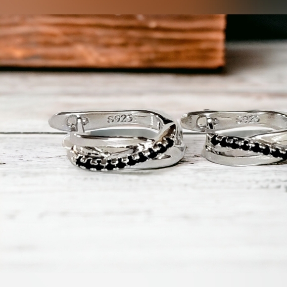 Women's Jewelry Sterling Silver Cubic Zirconia Earrings - Picture 4 of 10